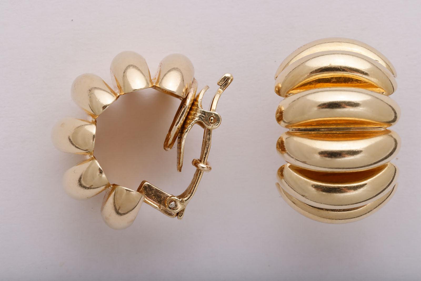 Tiffany Schlumberger Shrimp Earrings in Gold